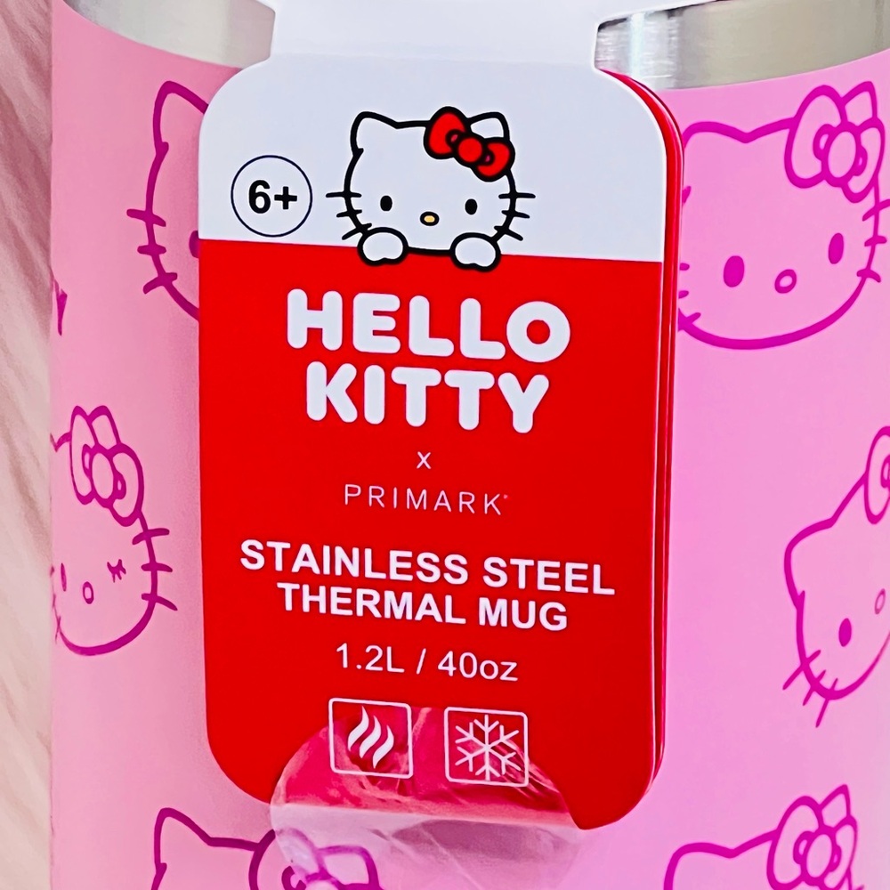 Hello Kitty Pink Tumbler with Straw - Picture 4 of 4